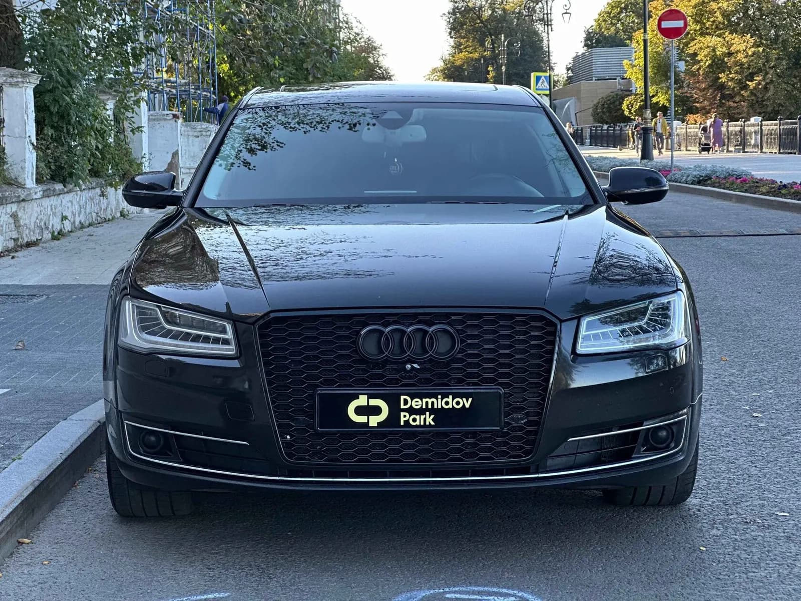 Audi A8 Long — фото 3