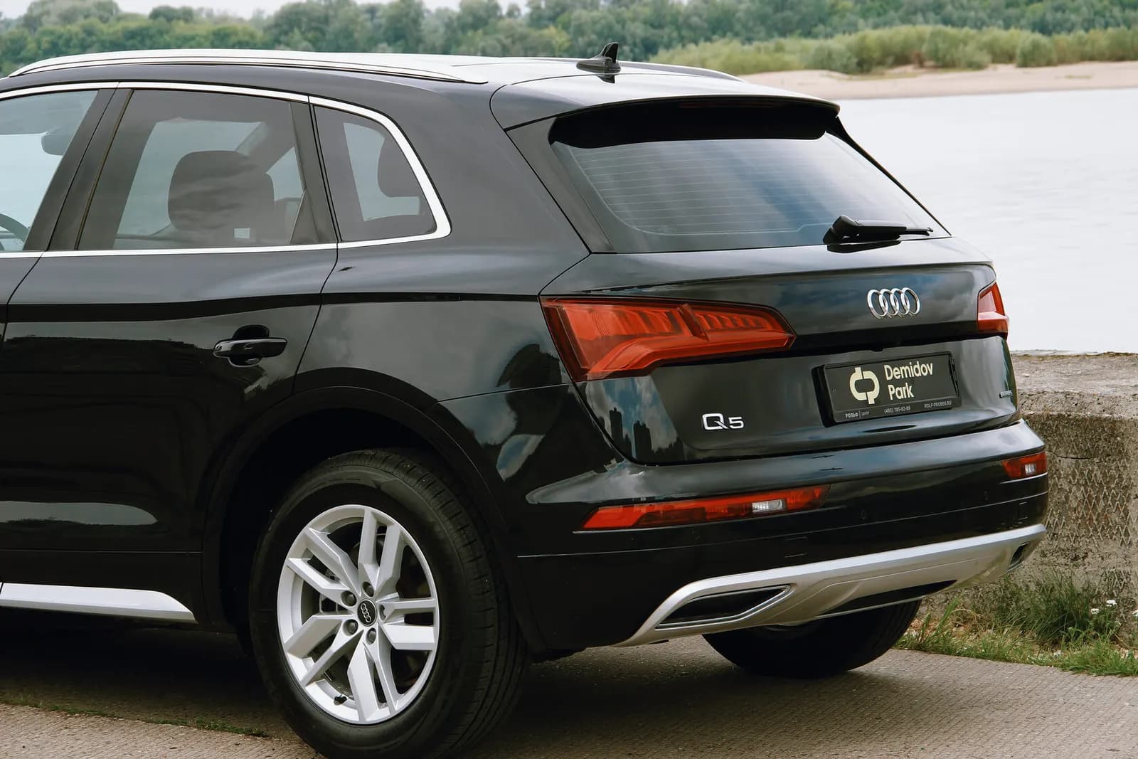 Audi Q5 — фото 10