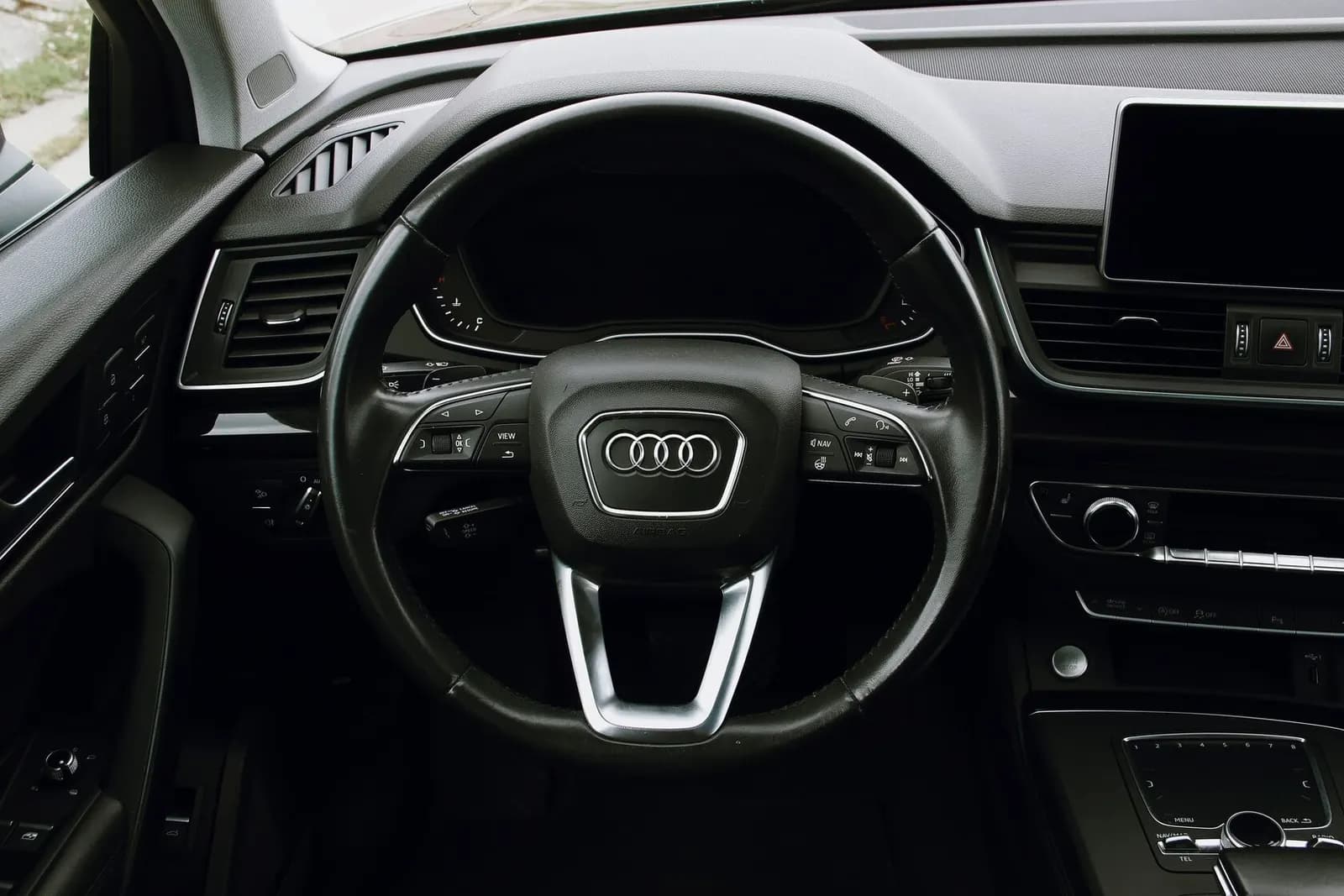 Audi Q5 — фото 15