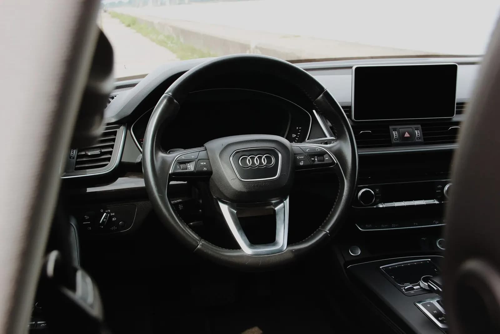 Audi Q5 — фото 23