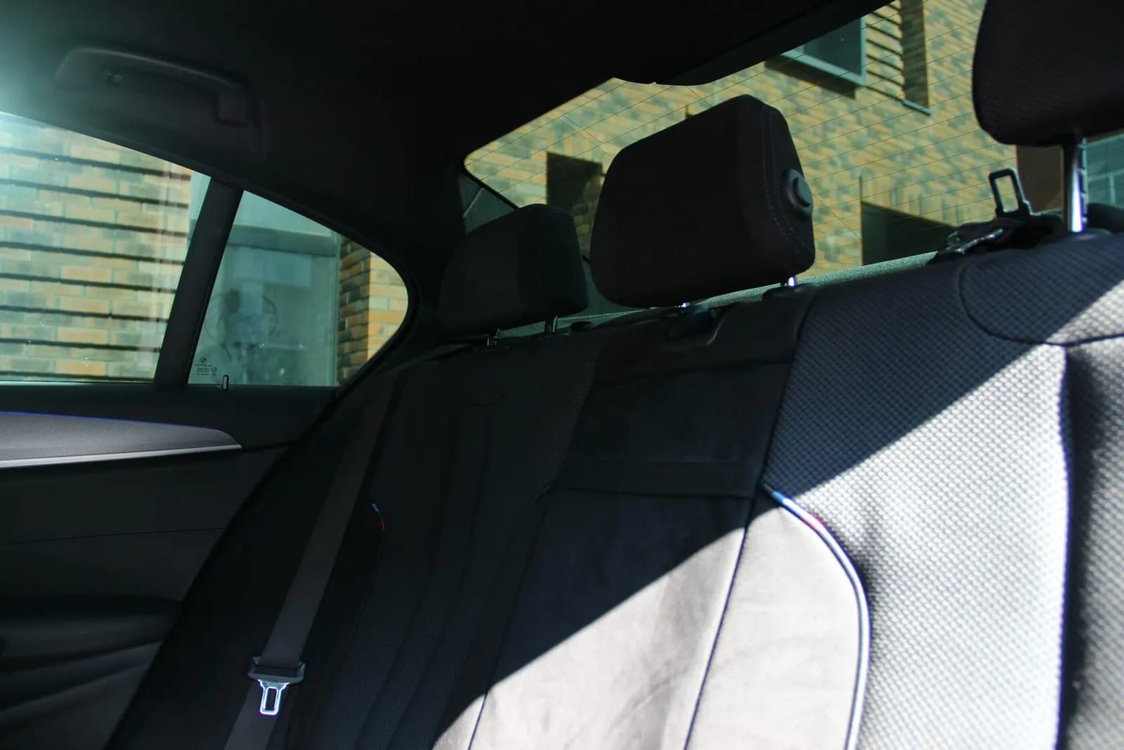 BMW 520i Xdive — фото 17