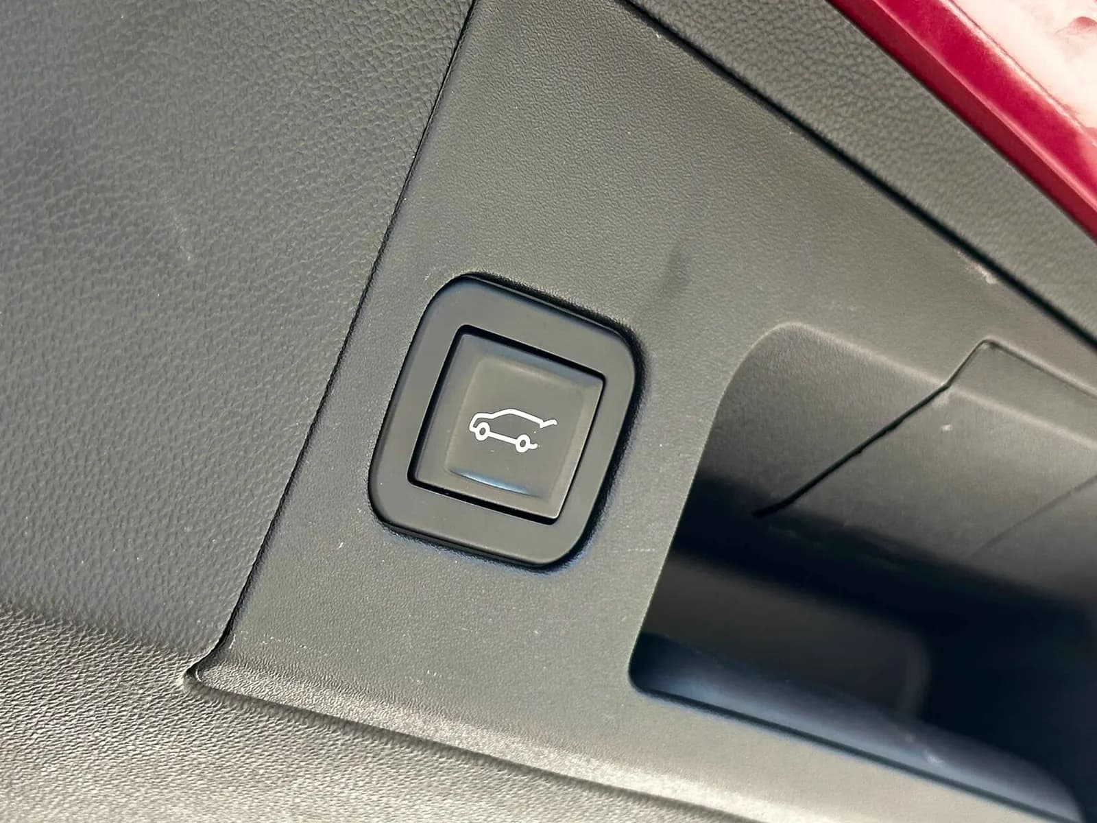 Cadillac XT5 — фото 13