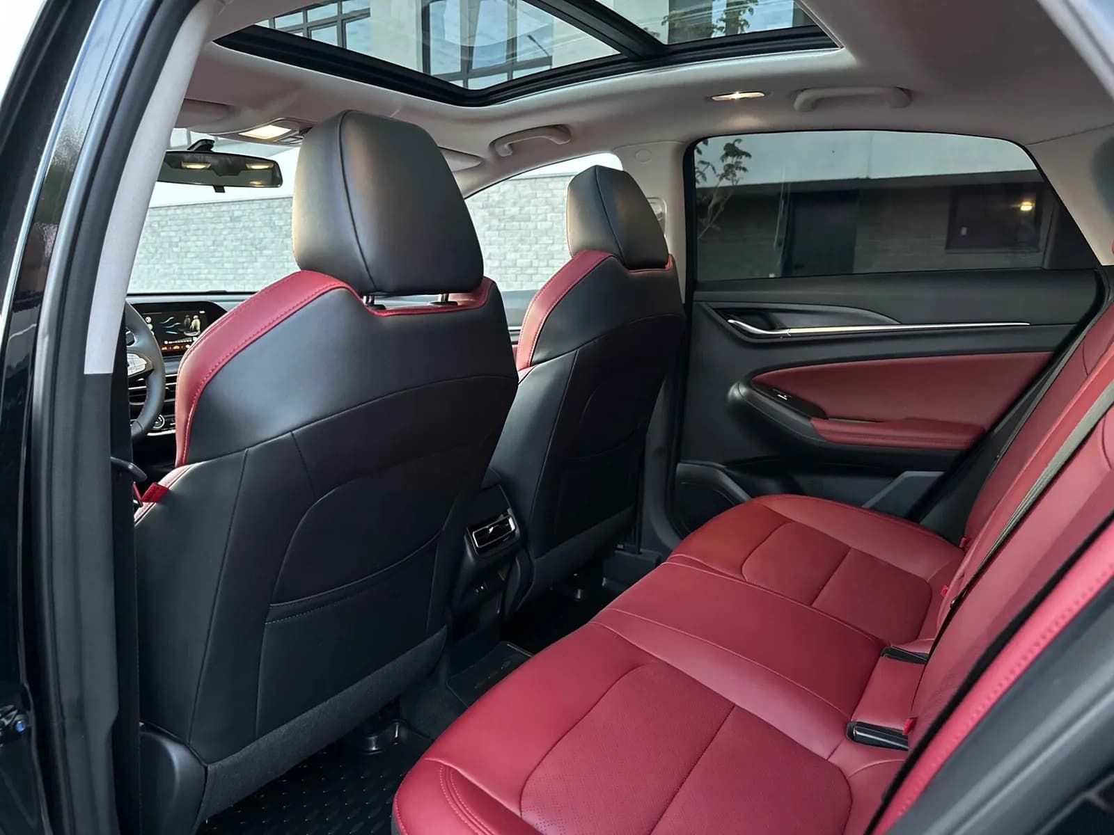Changan Eado Plus — фото 15