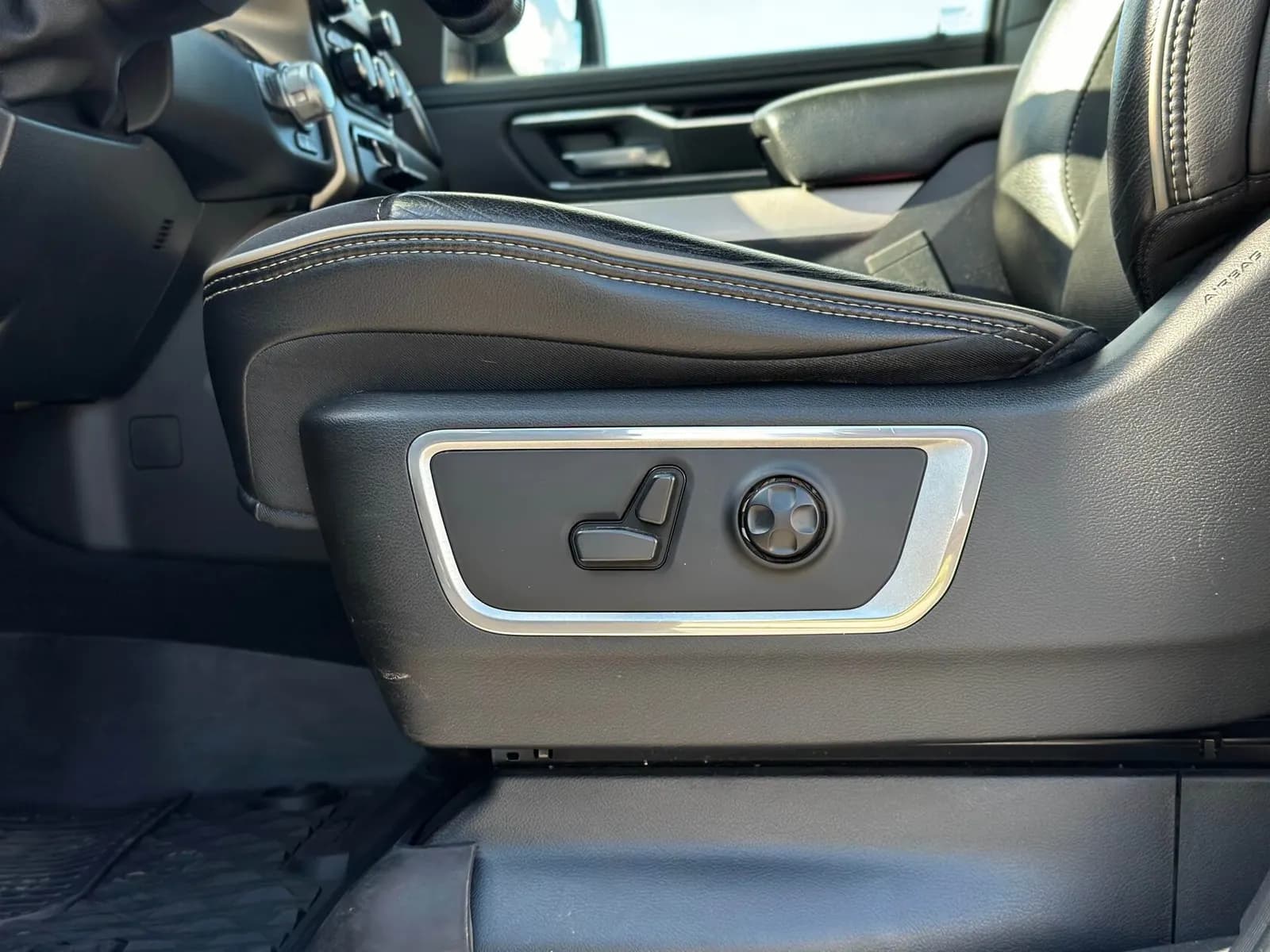 Dodge RAM — фото 11