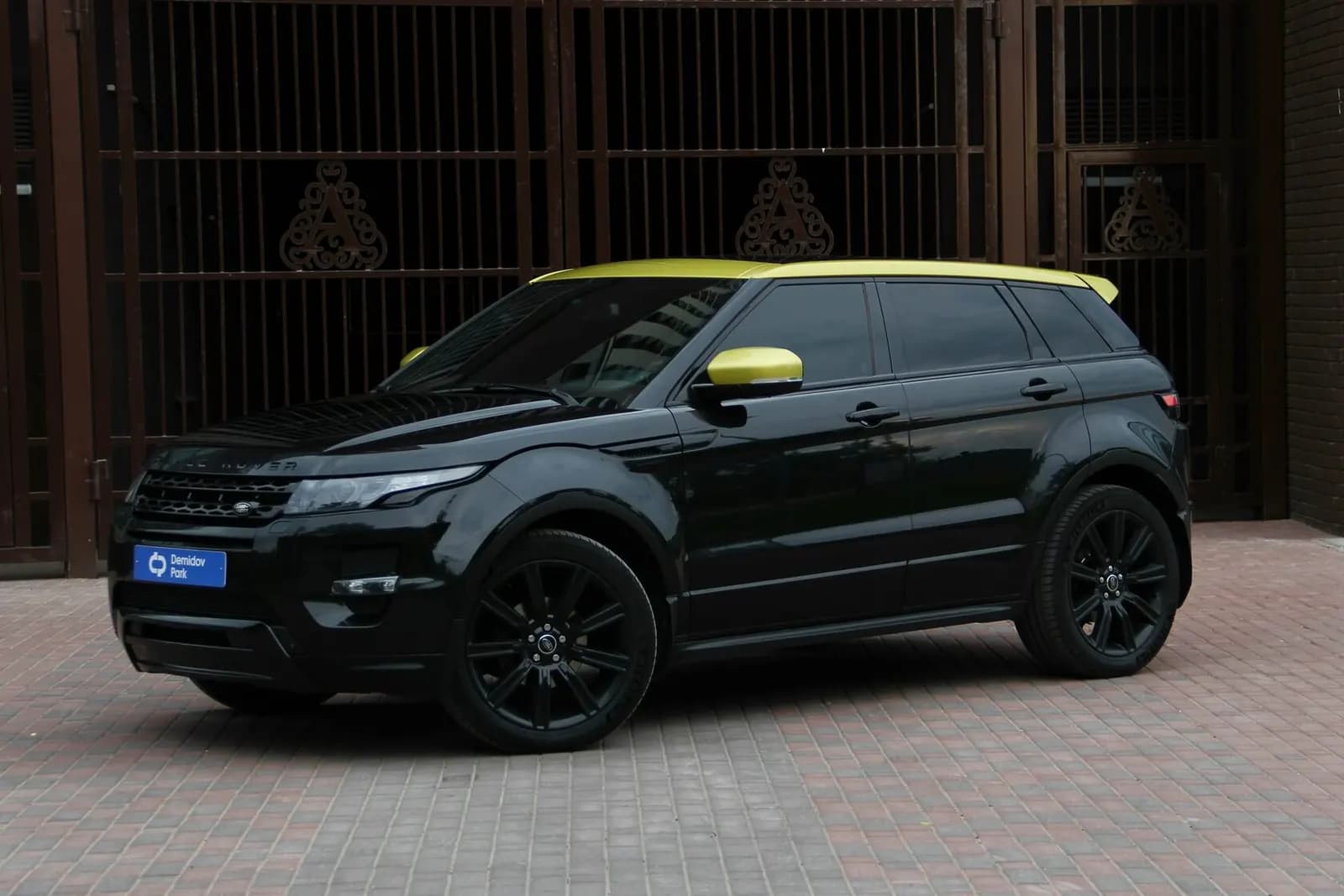 Range Rover Evoque — аренда в Нижний Новгород
