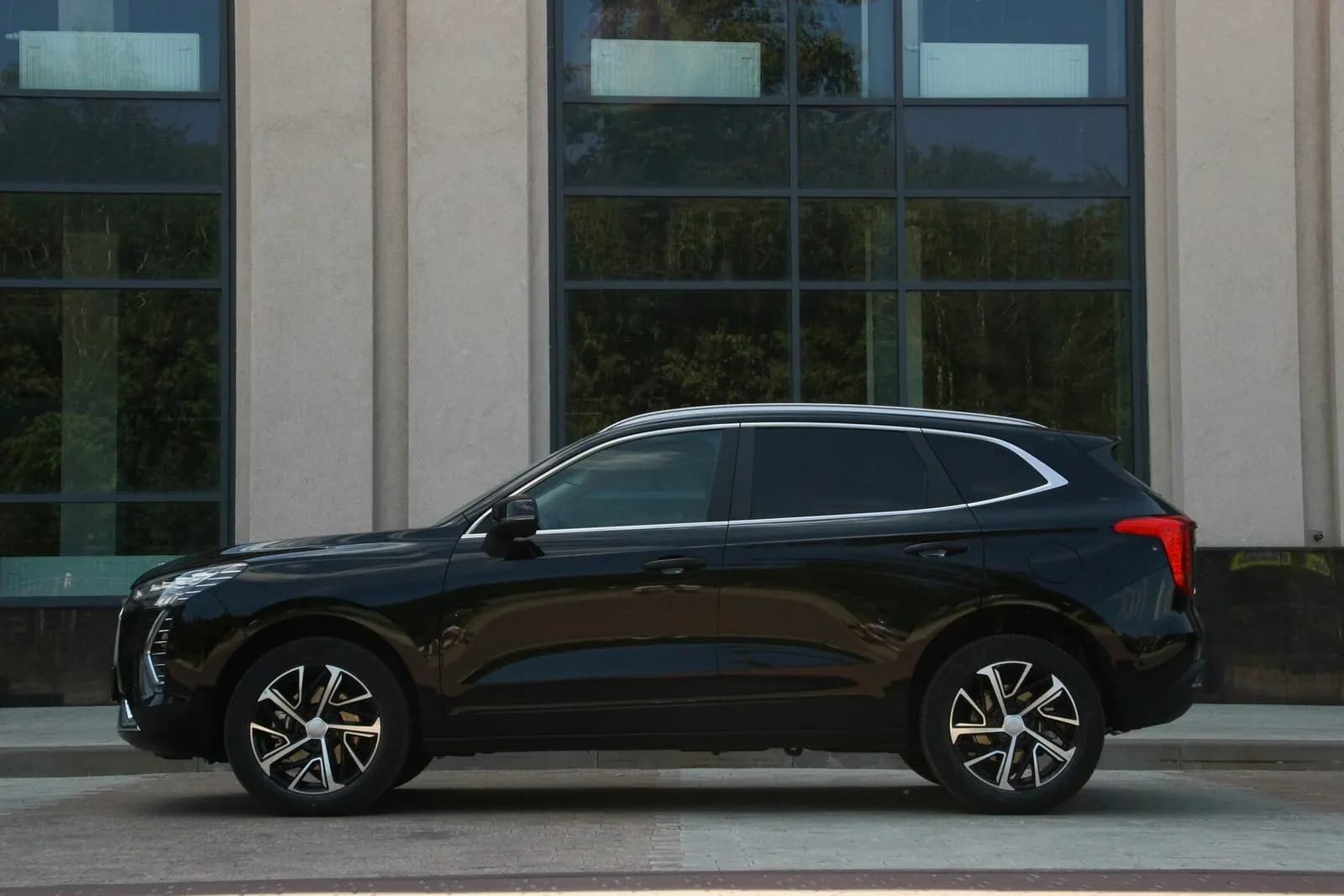 Haval Jolion Black — фото 16