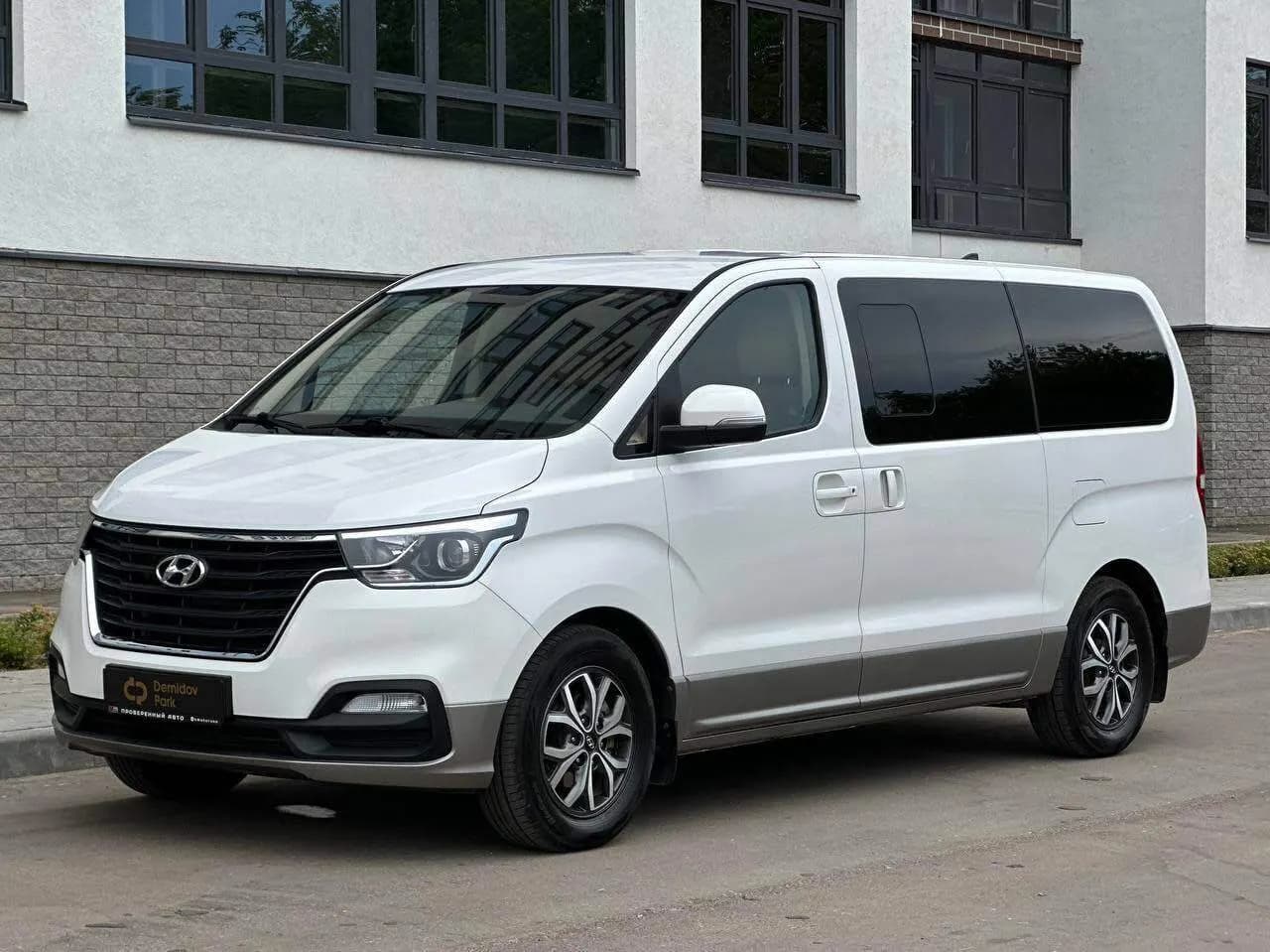 Hyundai H-1 — аренда в Нижний Новгород