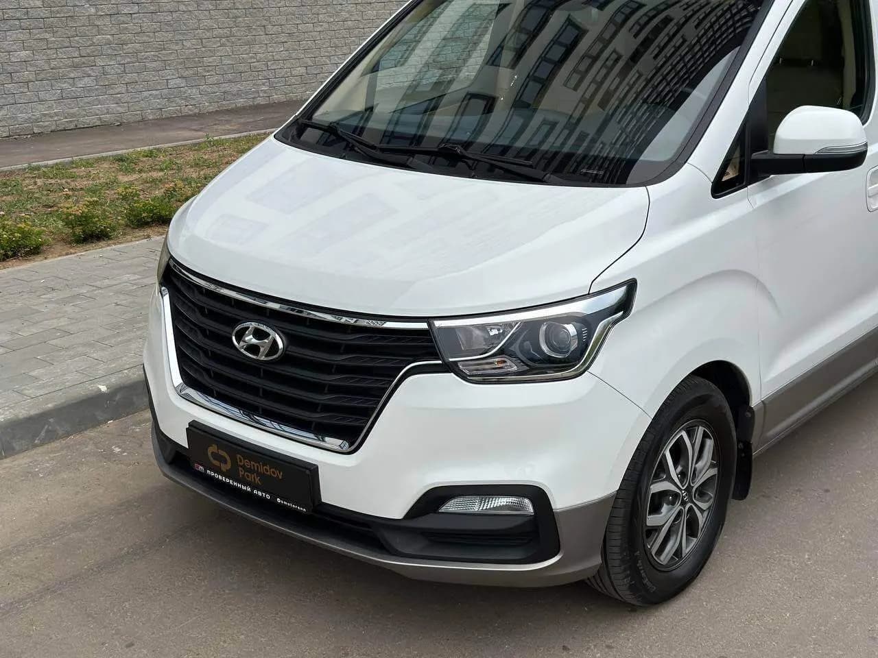 Hyundai H-1 — фото 5