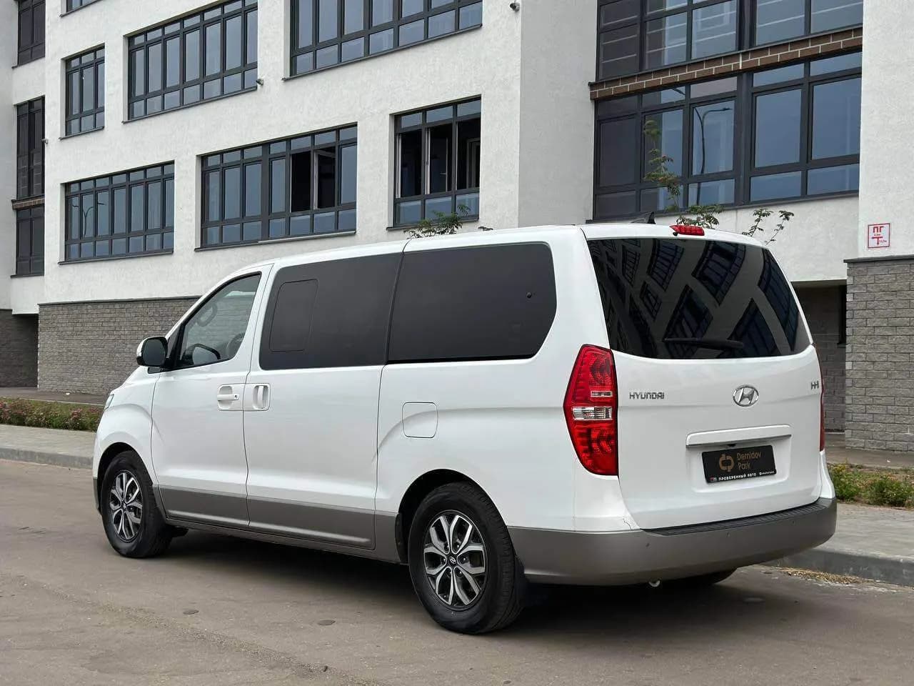 Hyundai H-1 — фото 7