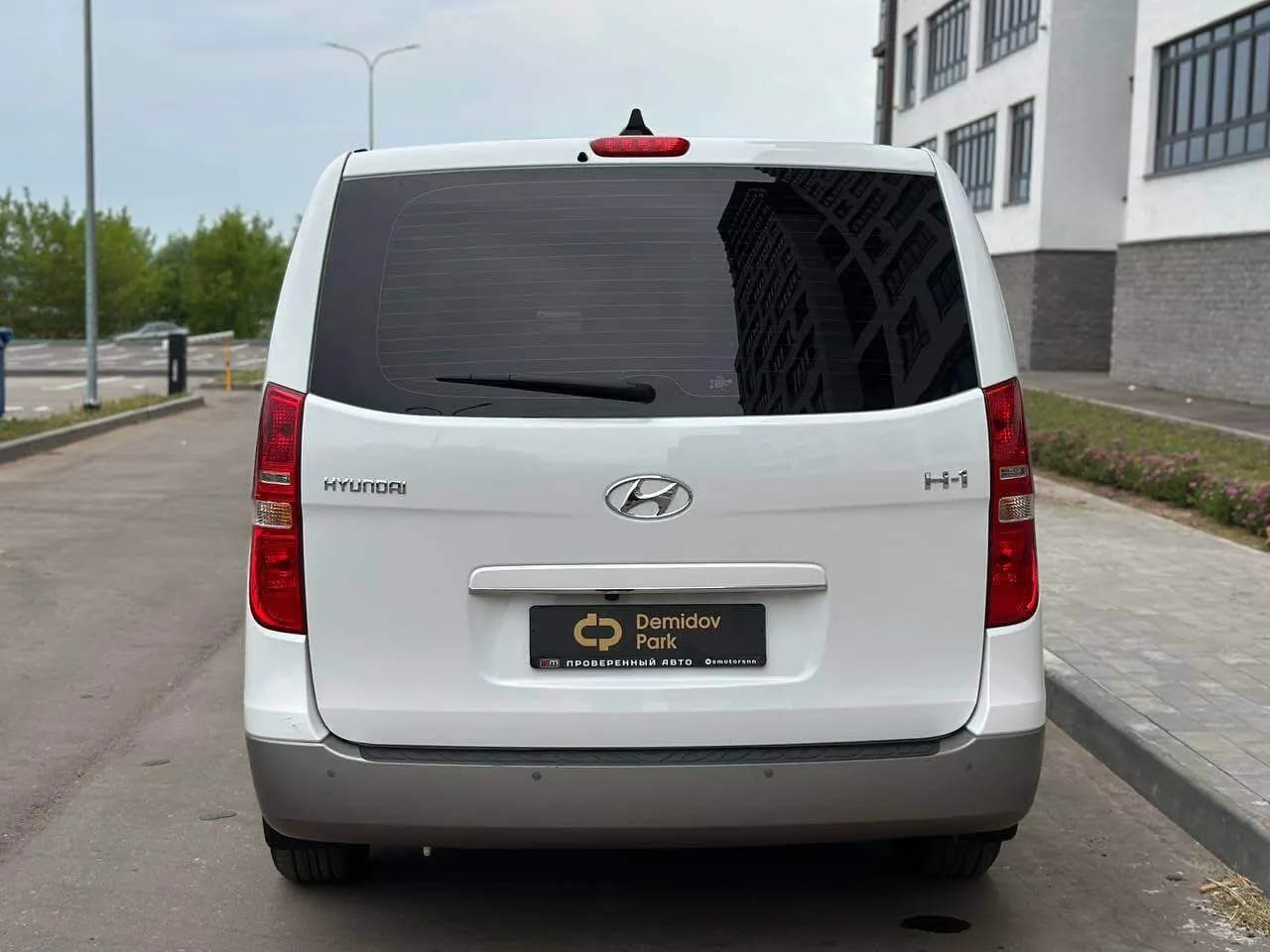Hyundai H-1 — фото 8