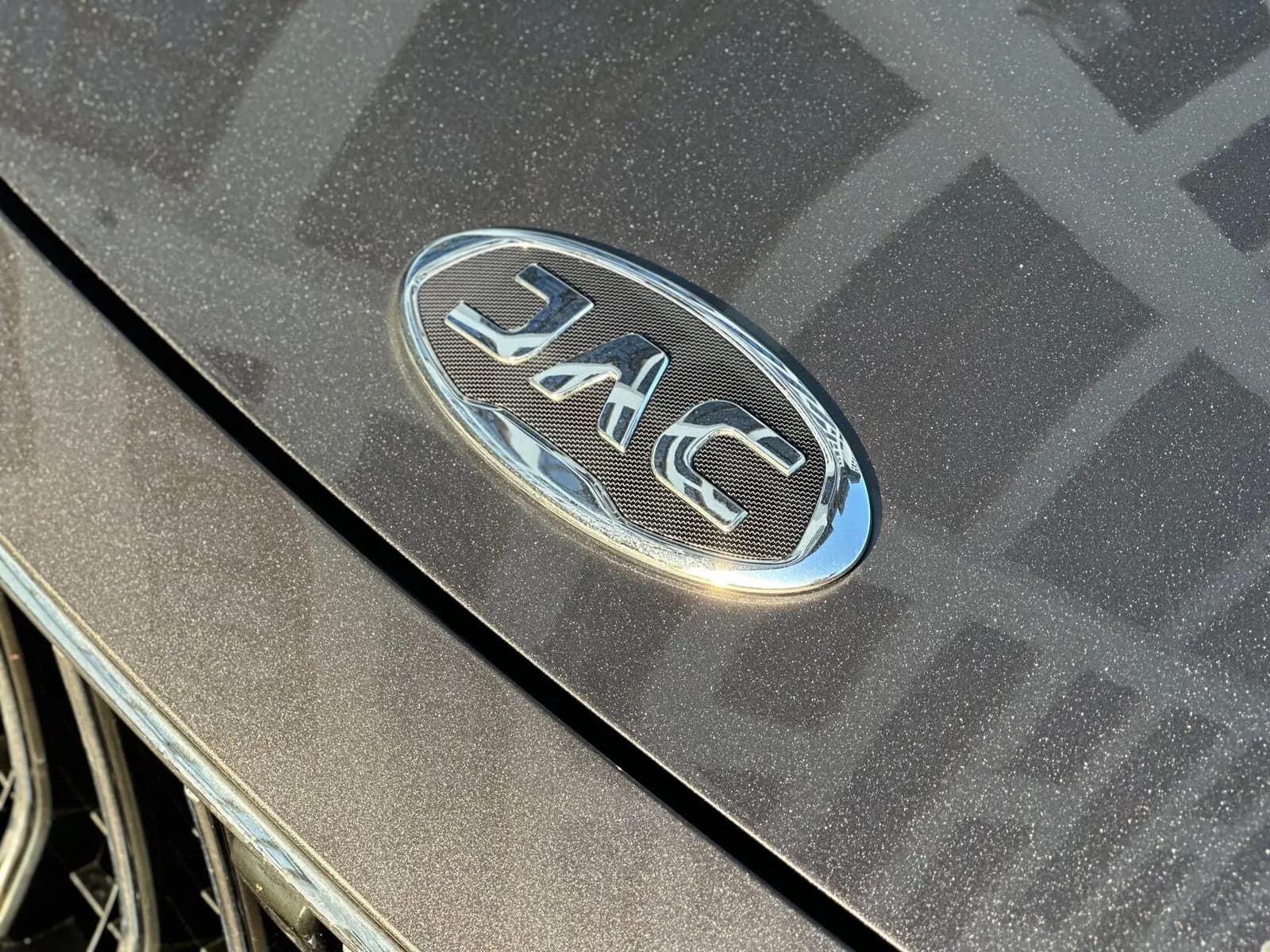 JAC J7 — фото 6
