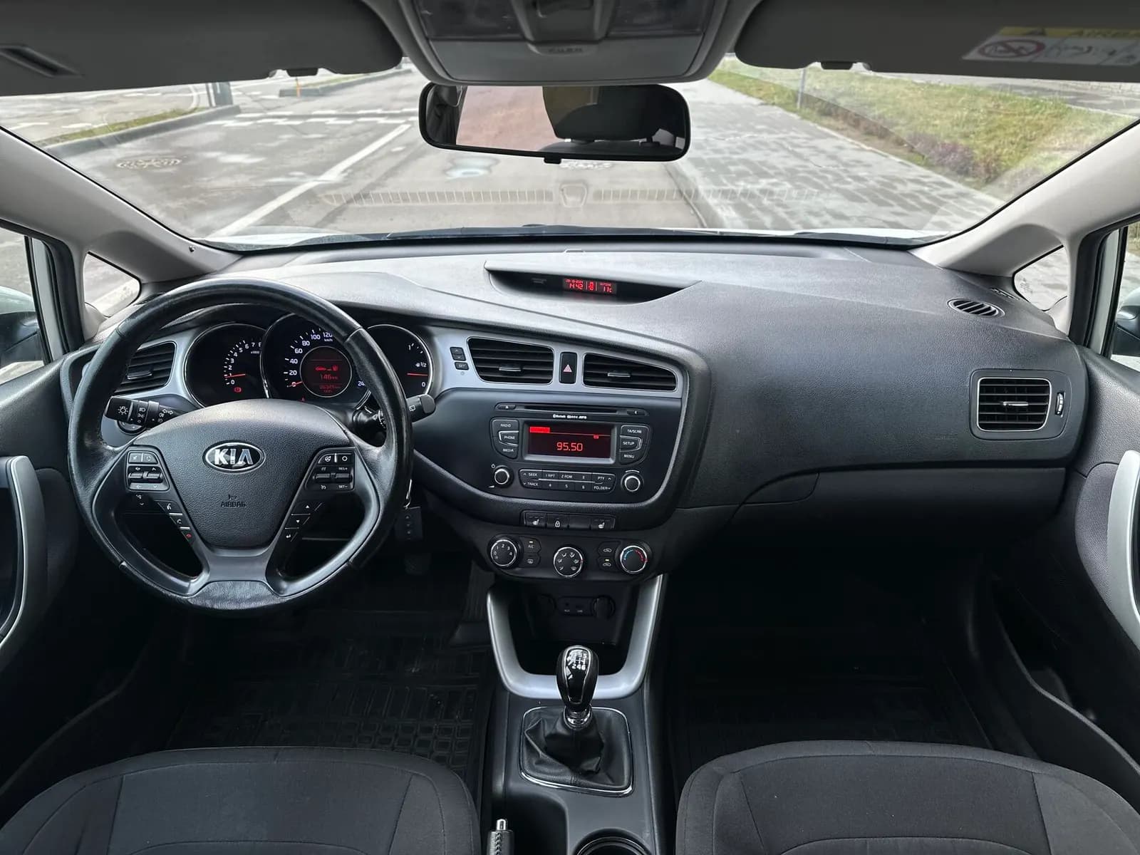 Kia Ceed SW — фото 14