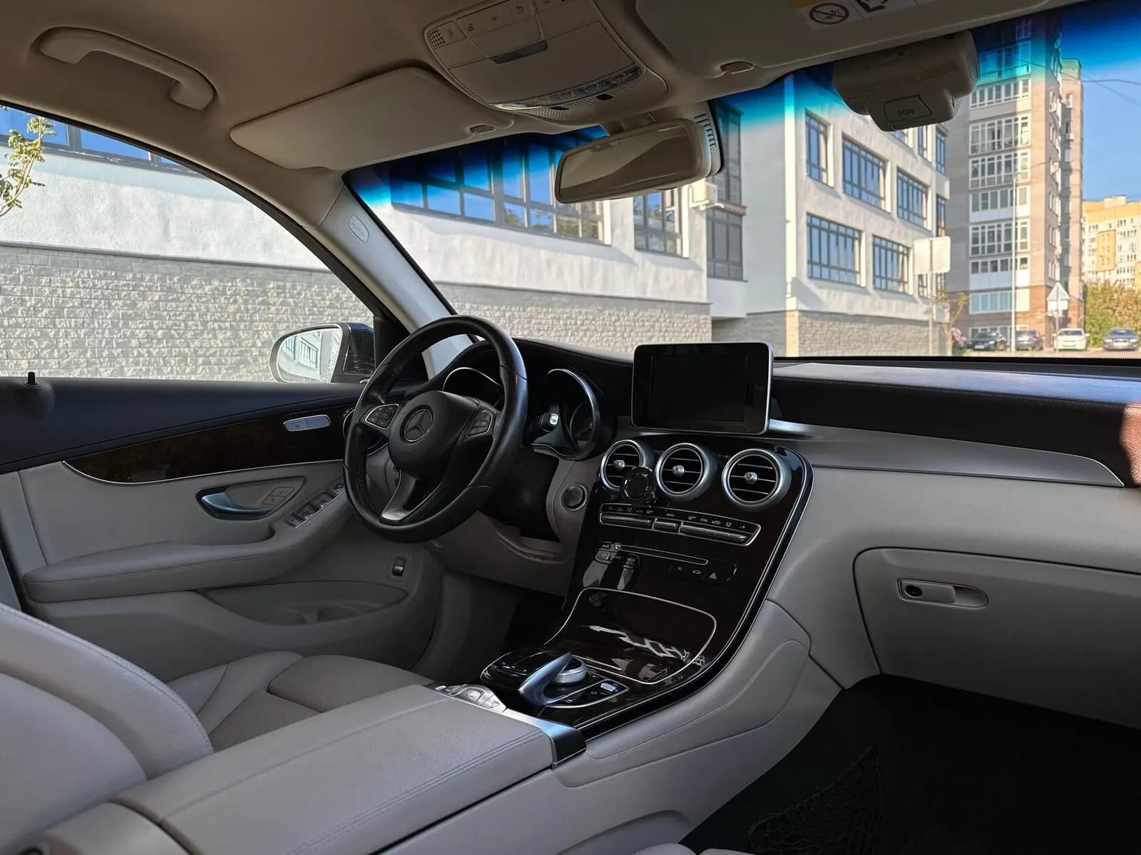 Mercedes-Benz GLC 220d — фото 9