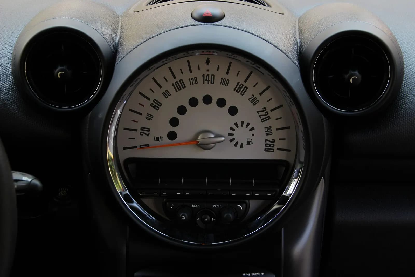 Mini Cooper S ALL4 — фото 8