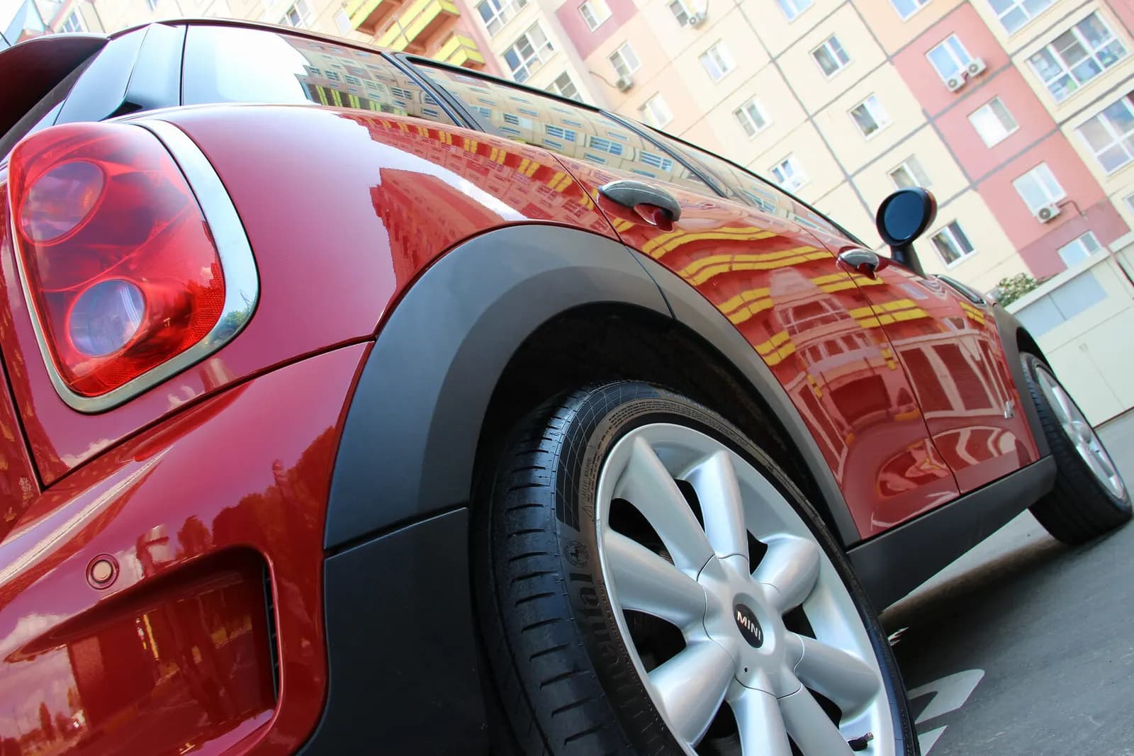 Mini Cooper S ALL4 — фото 17