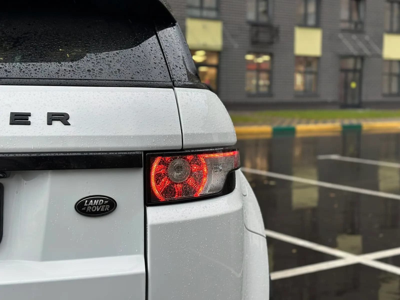 Range Rover Evoque — фото 17