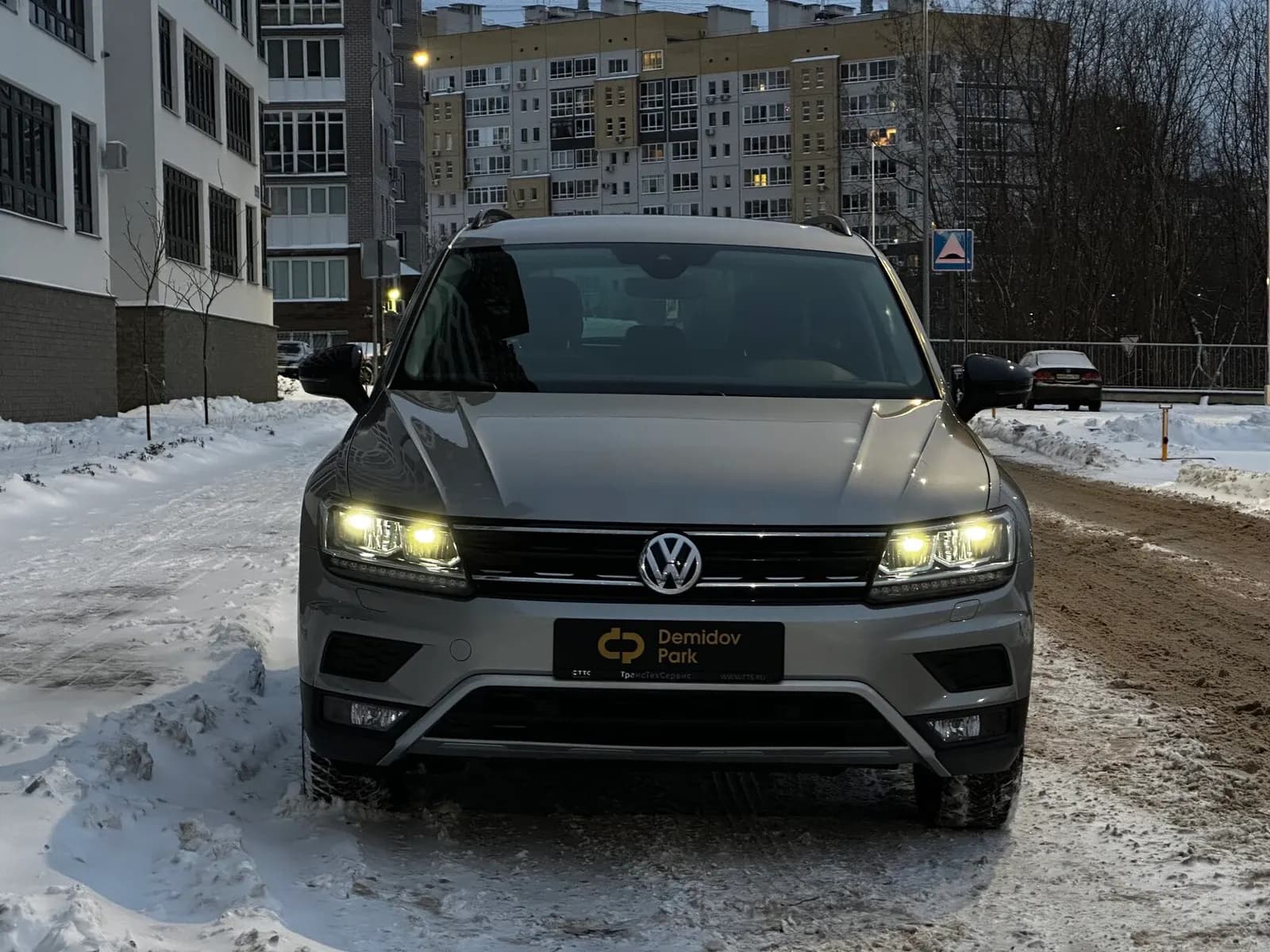 Volkswagen Tiguan — фото 3