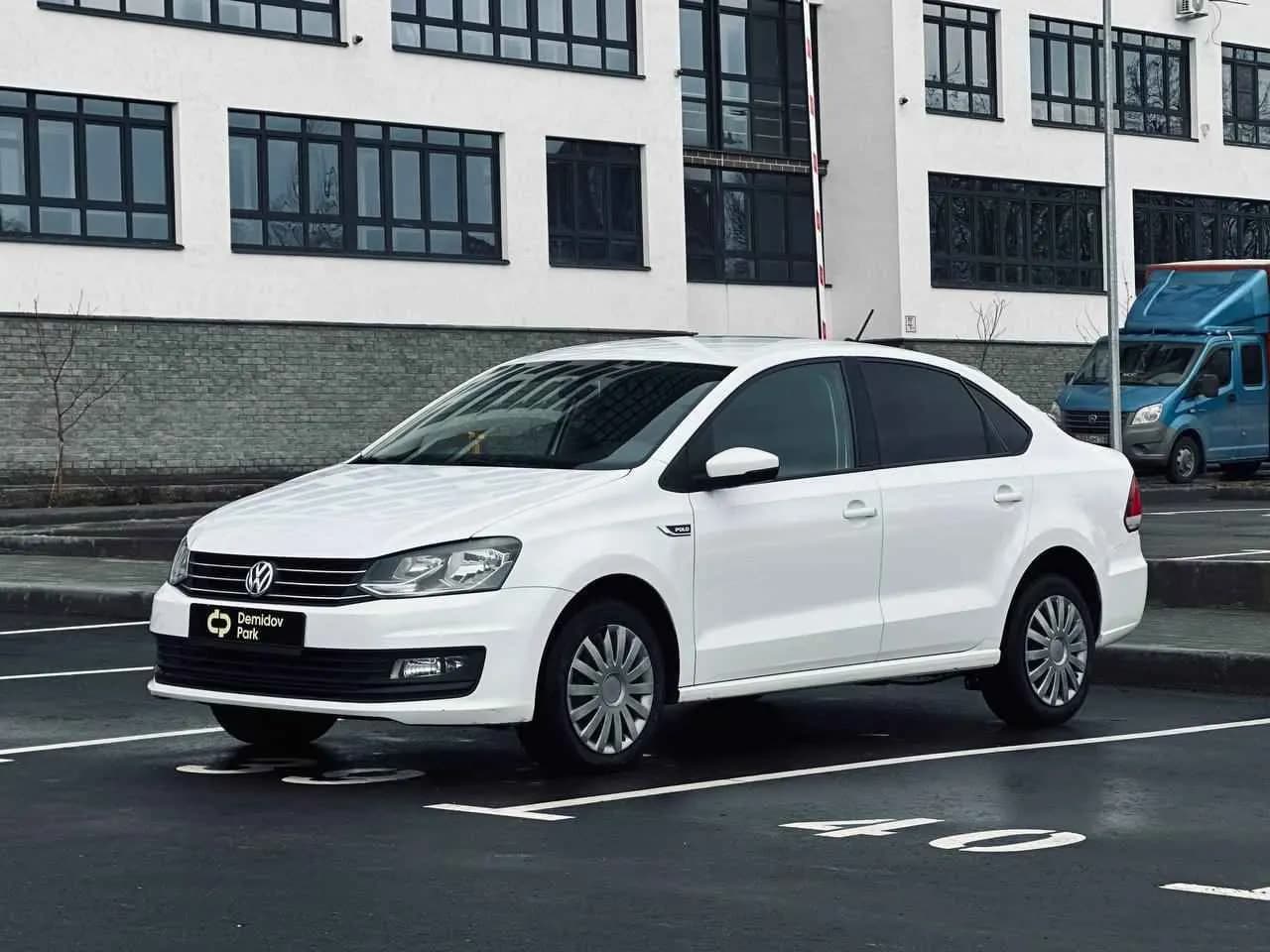 Volkswagen Polo — аренда в Нижний Новгород